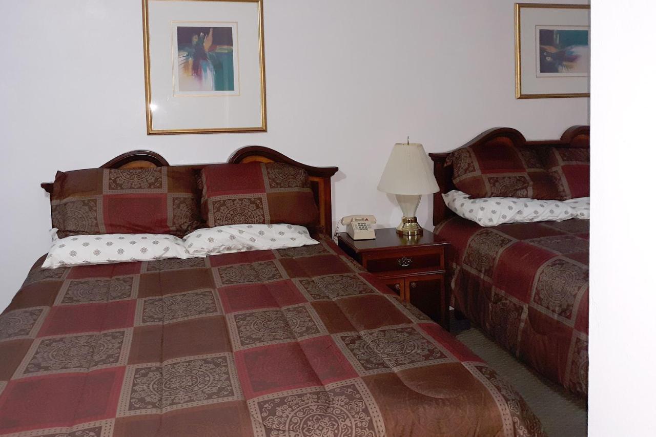 Oyo Hotel Pendleton Or Downtown ภายนอก รูปภาพ
