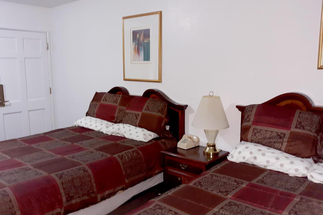 Oyo Hotel Pendleton Or Downtown ภายนอก รูปภาพ
